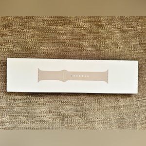 New+Sealed Apple Watch Sport Band in Starlight!! 41mm